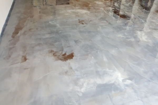 Take a tour today and see Metalic floor finishes 22 for yourself at the Epoxy Floors Pro